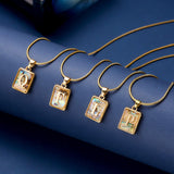 Collier carré de 26 lettres, coquille colorée, pendentif lumineux, chaîne pour femmes, bijoux de tempérament pour dames