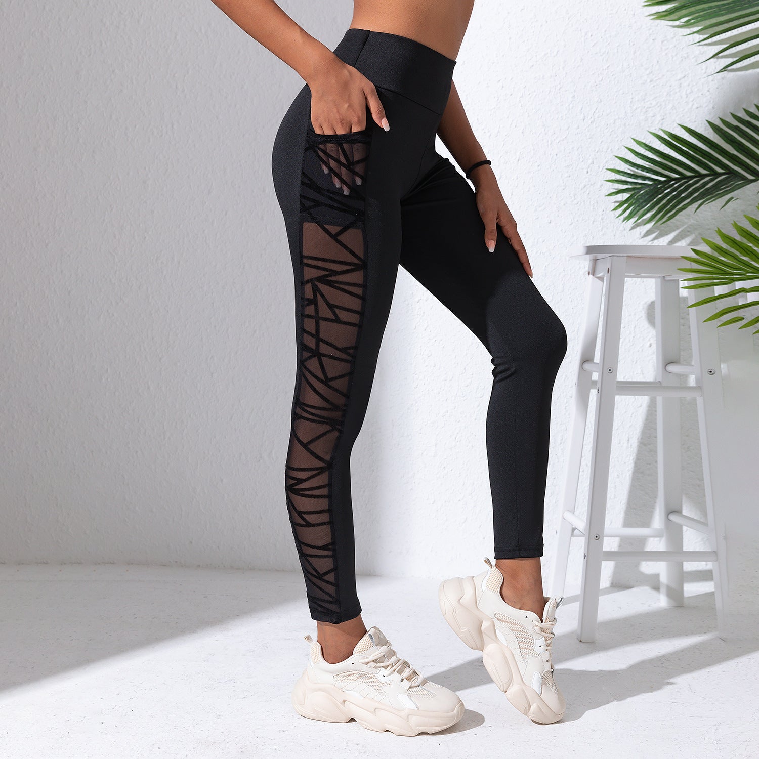 Lovemi -  Mesh Stitching Yoga Clothes Hip-lift And Belly Shaping Trousers