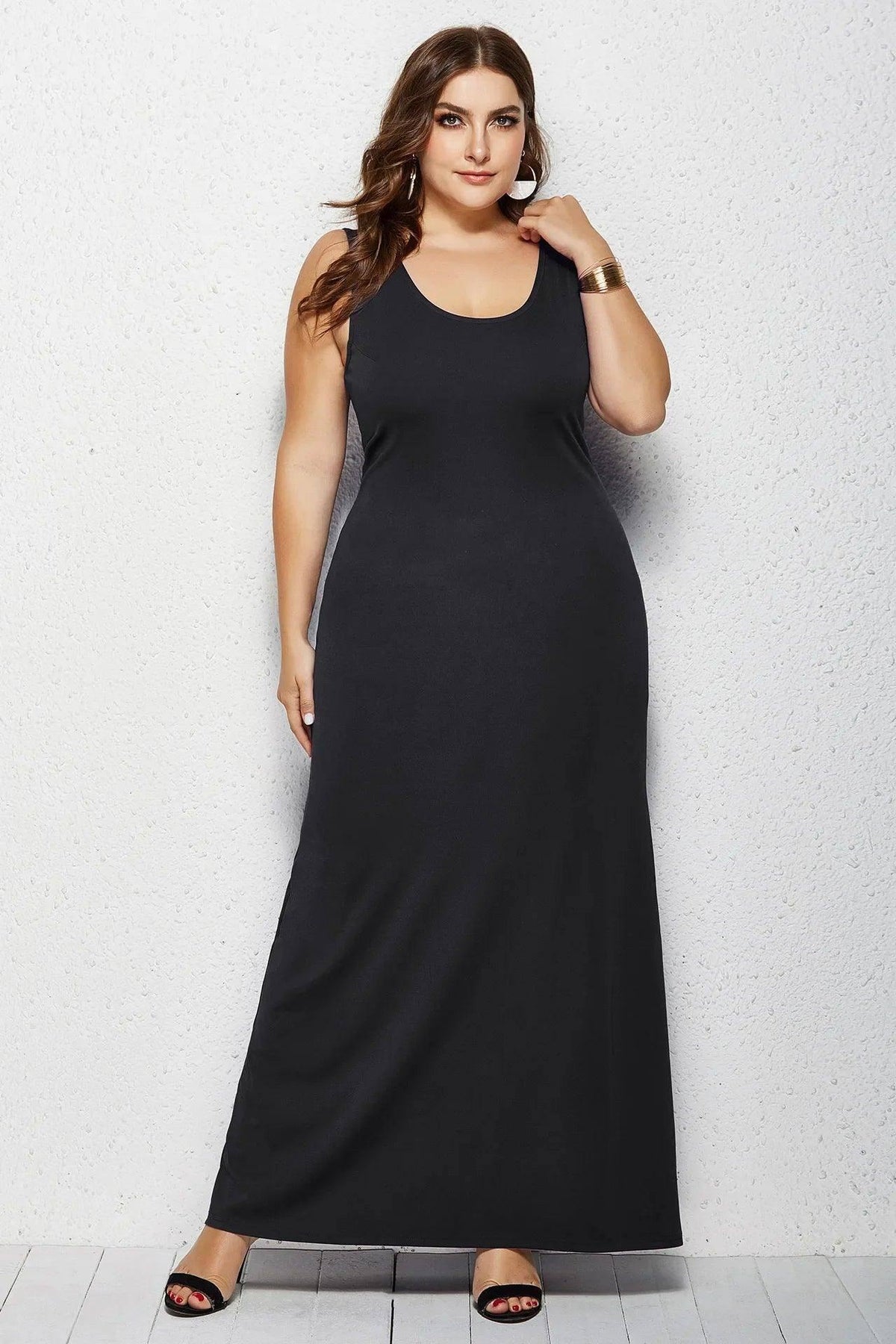 Chic Plus Size Maxi Dresses for Evening Elegance-black-1