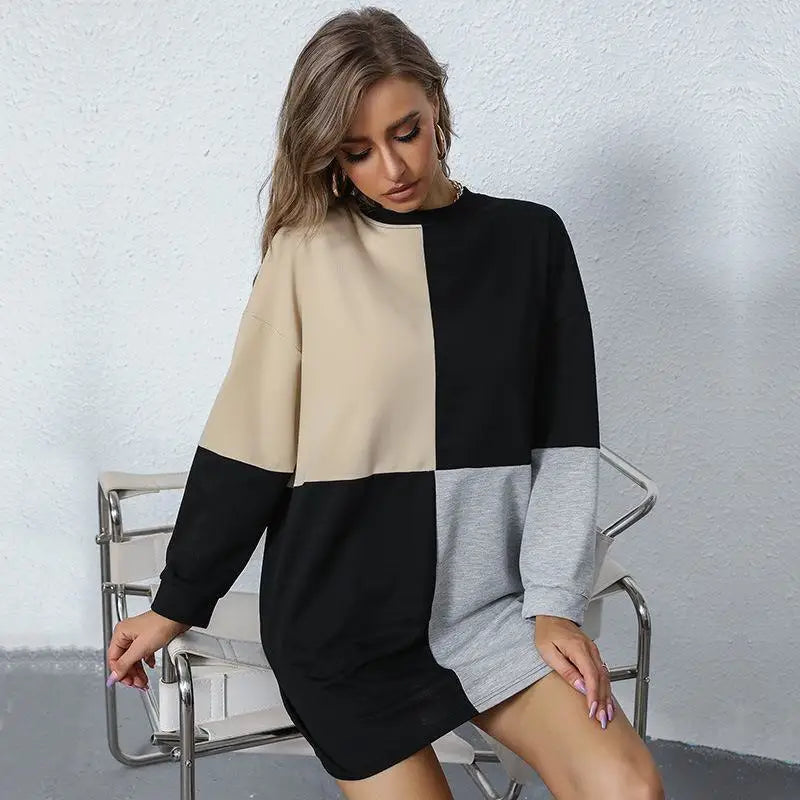 LOVEMI - Colorblock Round Neck Long Long Sleeve Sweater Dress