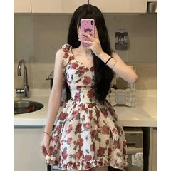 Pure Romantic Slimming Rose Sleeveless Dress-2