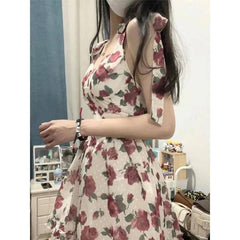 Pure Romantic Slimming Rose Sleeveless Dress-4