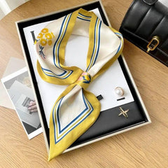 Simple Decorative Oil Painting Ear Scarf-Yellow border floret-2