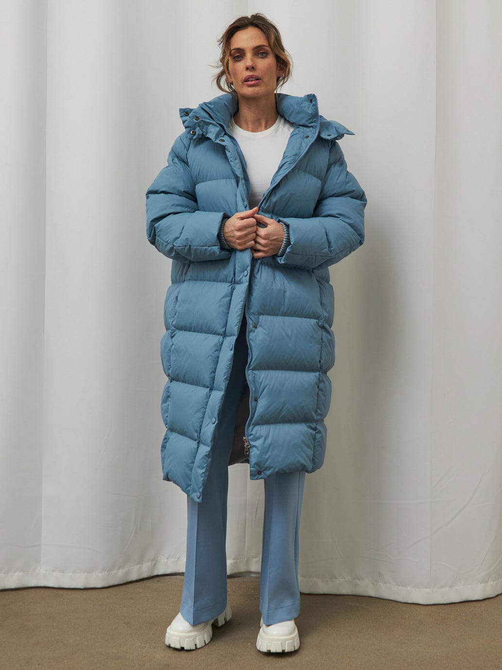 LOVEMI  WDown jacket Blue / S Lovemi -  Women's Fashionable Elegant Hooded Down Jacket Extended Coat