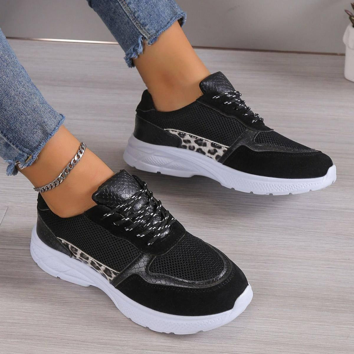 Women's Lace Up Sneakers Breathable Mesh Flat Shoes Fashion-Black-4